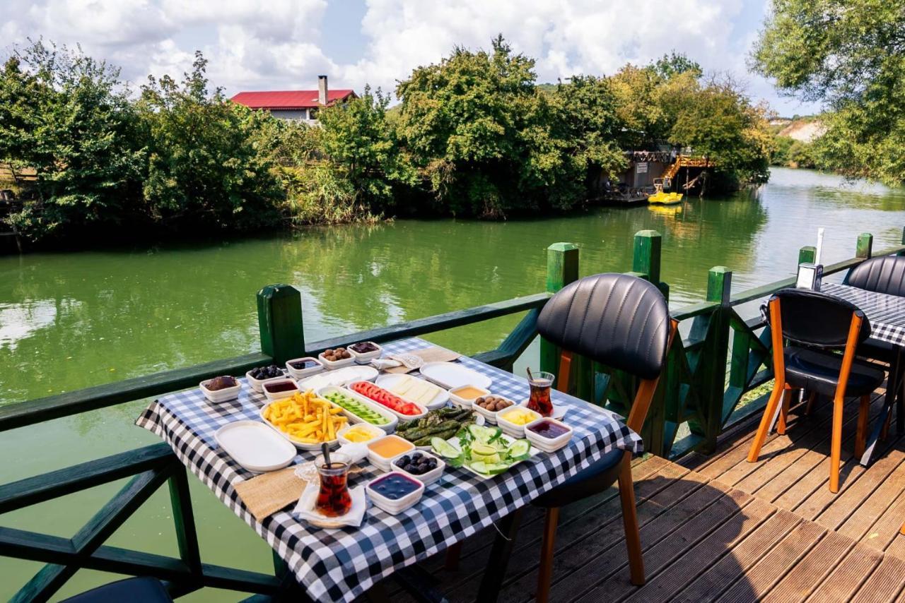 Tas Mahall Luxury Hotel Ağva Exteriör bild