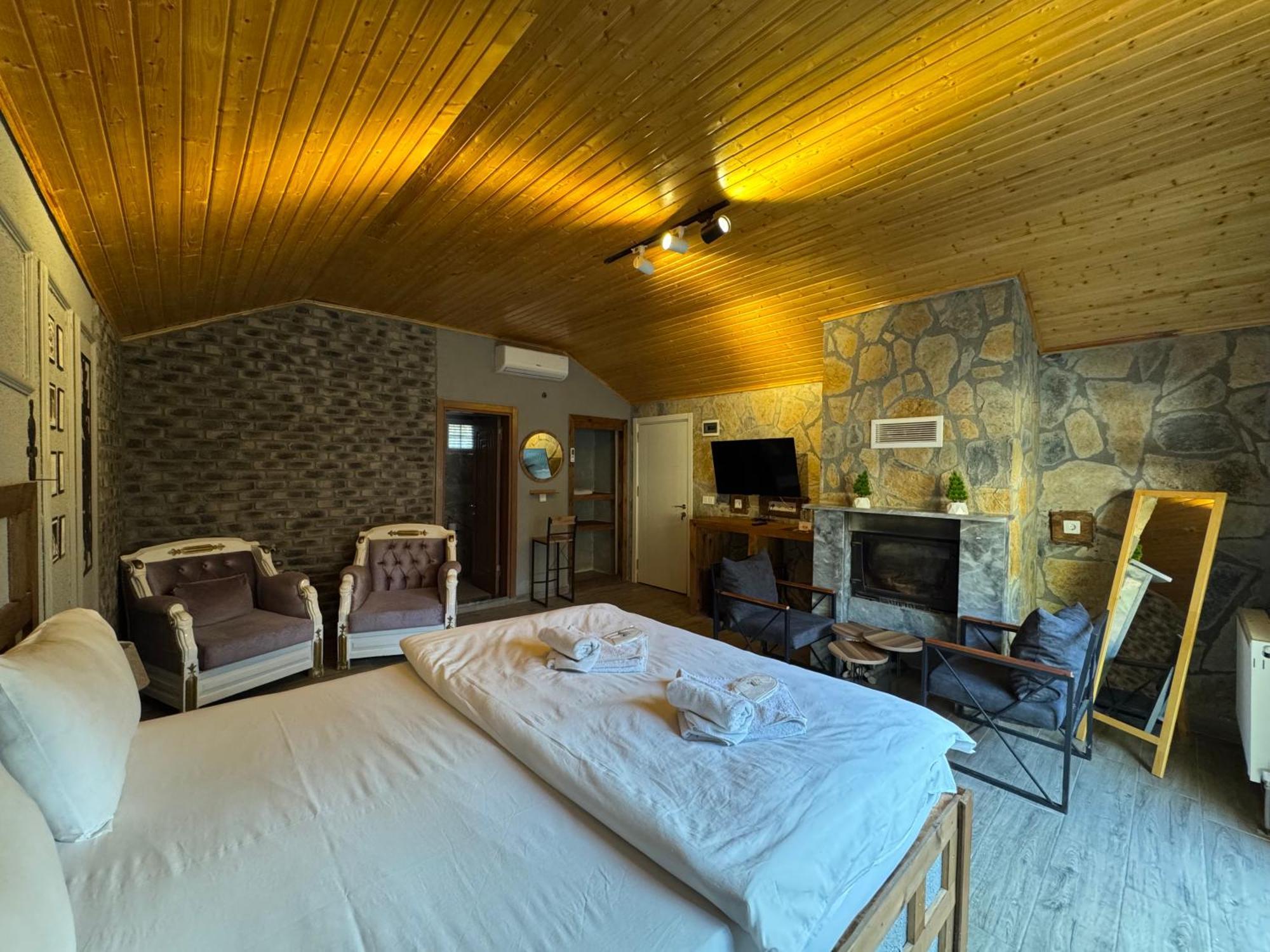 Tas Mahall Luxury Hotel Ağva Exteriör bild