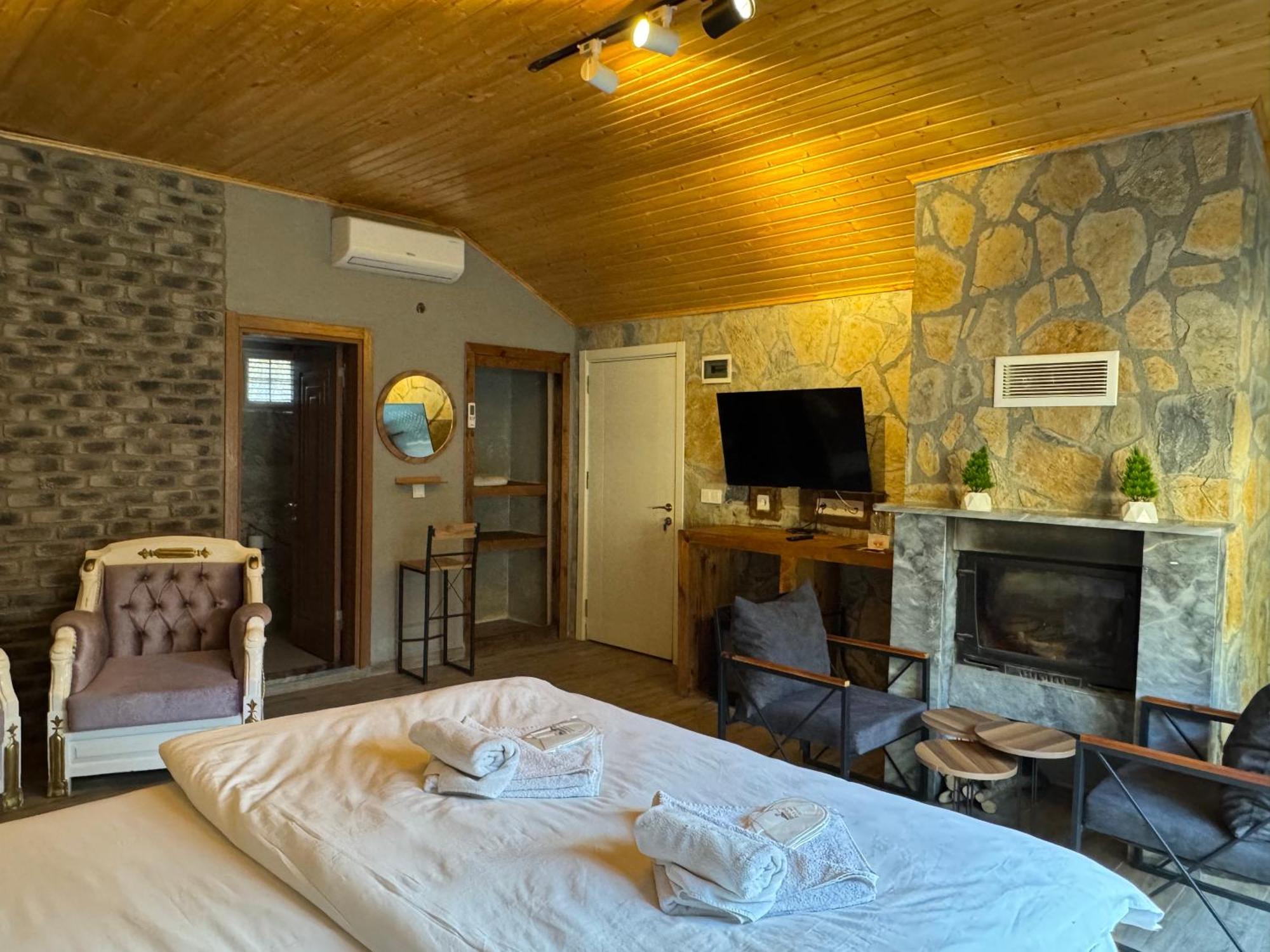 Tas Mahall Luxury Hotel Ağva Exteriör bild