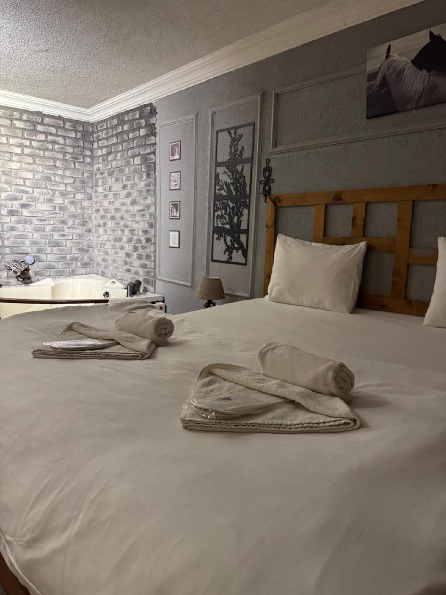 Tas Mahall Luxury Hotel Ağva Exteriör bild